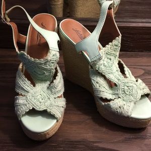 Lucky brand mint wedges